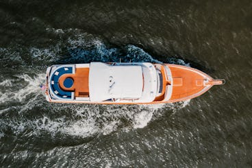 Yacht de luxe « Zenith » de 80 pieds dans la région de New York et du New Jersey