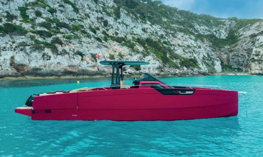 Nuva M11 Open Luxury Motor Yacht Rental in Eivissa, Illes Balears