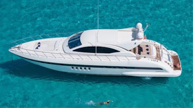 Unforgettable Power Mega Yacht Mangusta 72 💎 Rental in Eivissa, Illes Balears 