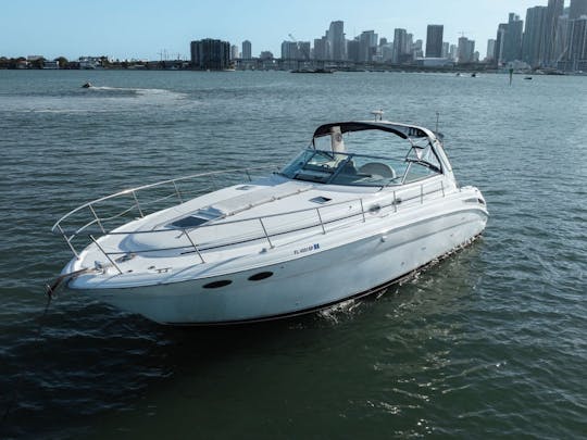 Luxury 45' Sea Ray Sundancer Yacht – Cruise Star Island & Biscayne Bay in Style