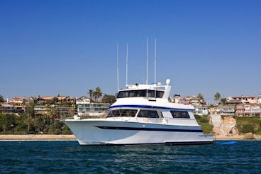 Beautiful 85ft Private Power Mega Yacht in Newport Beach, California 
