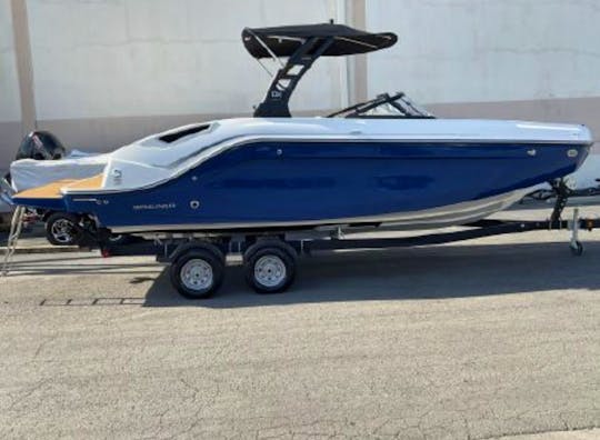Lake Travis - Bayliner 2250DX Deck Boat!