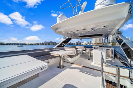 Navigate the 64ft Galeon Motor Yacht in Miami!!!!