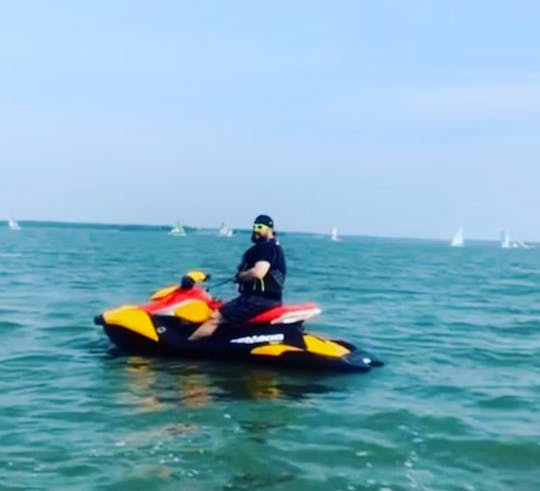 Jet skis/Sea Doo's (DFW) Lewisville, Little Elm, Grapevine, Eagle Mountain 