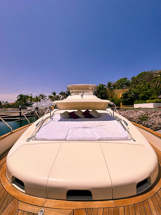 75ft Azimut Luxury Mega Yacht