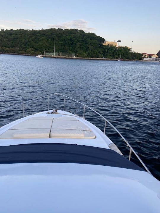 Crucero de lujo en Río de Janeiro: Intermarine Flybridge de 44 pies