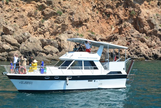 Motor Yacht Day Tour Charter in Belek