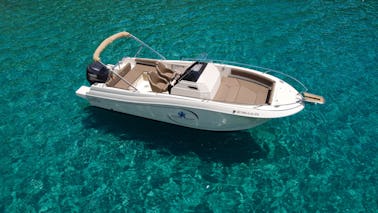 Smooth Rides & Open Deck Fun on the Pacific Craft 750