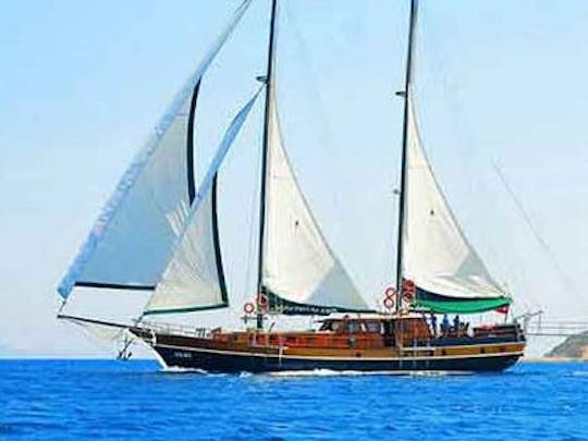PERI This Wonderful Deluxe Gulet Yacht is 25.m Long and for 10 People