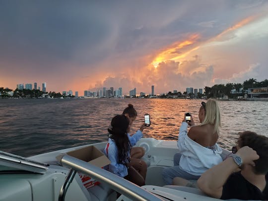 🔺⚓🛟🤘MiamiFLpartyboat- your ultimate Boating Adventure🔺