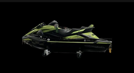 JETSKI 3 PLACES YAMAHA WAVERUNNER 1812 cc SURALIMENTÉ LE PLUS PUISSANT DE 2024