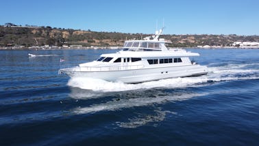 93ft Mega Yacht for San Diego and Catalina Island Adventures 