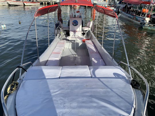 Sunset Tour In The Bay Of Cartagena On 25ft Powerboat