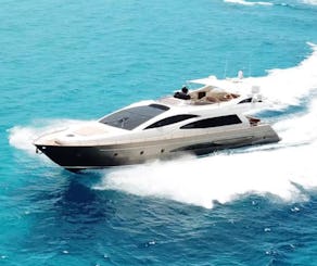  Timeless Flybridge Luxury 75ft Riva
