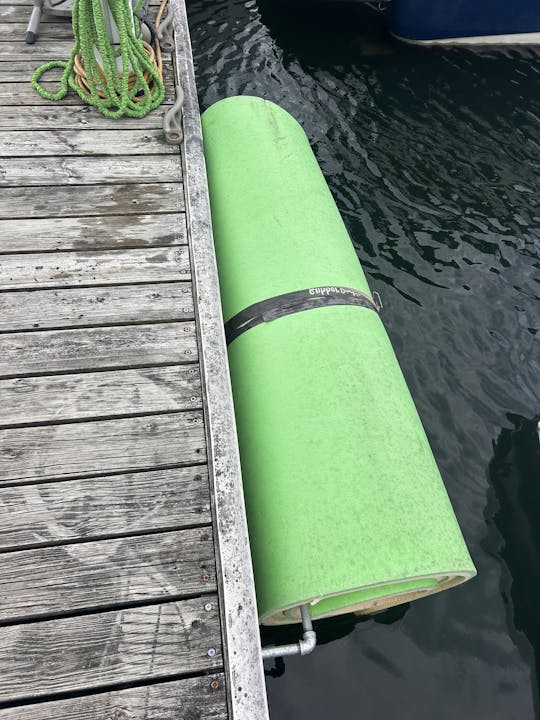 27 ft Sea Ray, Captain Included
