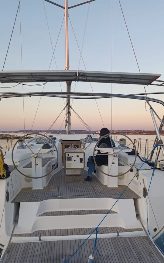 Passeio de férias em Salento e Grécia com o Bavaria 50 Cruising Monohull