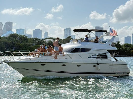 Profitez de Miami à 50 pieds de Sunseeker Manhattan !