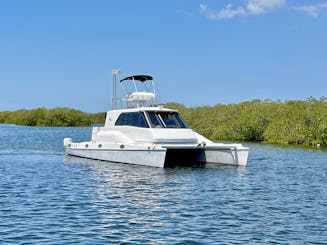 Alquiler de catamarán privado de 4 horas, de lunes a jueves