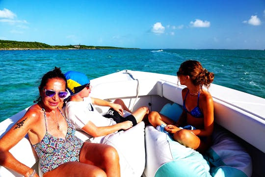 SUNFILL - FULL DAY TOURS Private Swimming with Pigs in Exuma!A Taste of Paradise