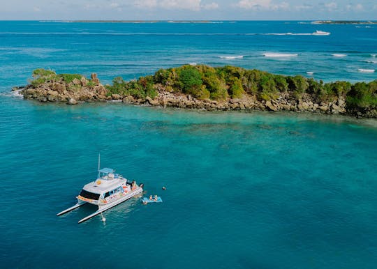 Aluguer de catamarã elétrico privado em Fajardo