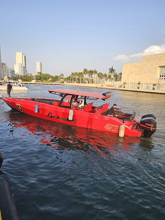 Lamborghini Custom Speedboat Rental in Cartagena Bay