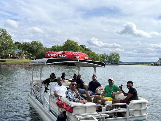 (2) Pontoon boats for BIG GROUP!!! - 2 Pontoons double the fun! 22ft and 26ft