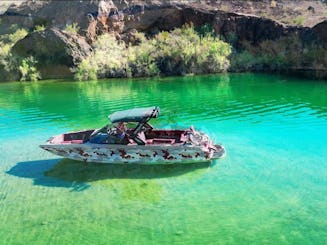 Premium Luxury Havasu Wakesurfing On A 2022 X26