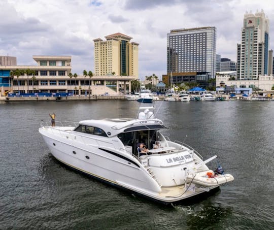 75ft Neptunus Custom Yacht in Tampa Clean, Fast and Stylish Party for up to 13!
