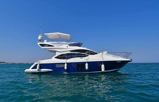 Luxury Azimut yacht in Cabo San Lucas