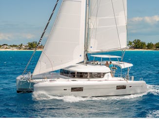 42' Luxurious LAGOON for charter in Newport Beach (MAP: 2022-32 )