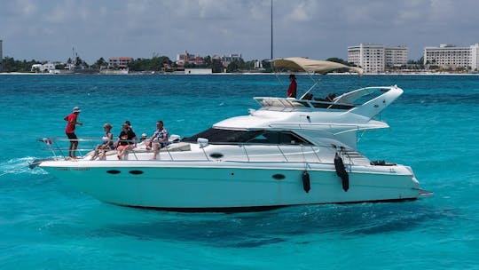 ¡DISFRUTA DE CANCÚN EN SEA RAY FLY DE 40 PIES PARA 12 PERSONAS! 