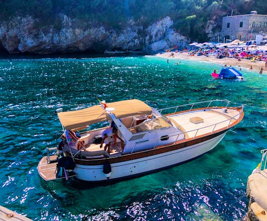 Luxury private tour to the Amalfi coast  on a typical gozzo sorrentino!