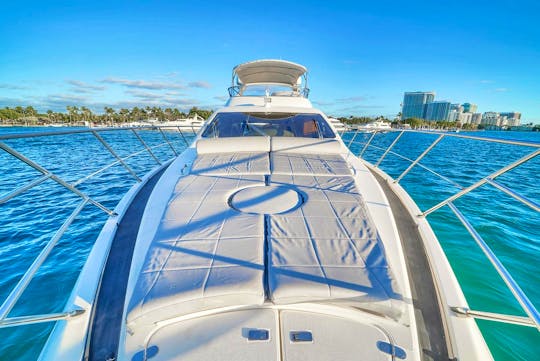 65FT AZIMUT WITH 2  JETSKI INCLUDED IN MIAMI   -ONE HOUR FREE !!