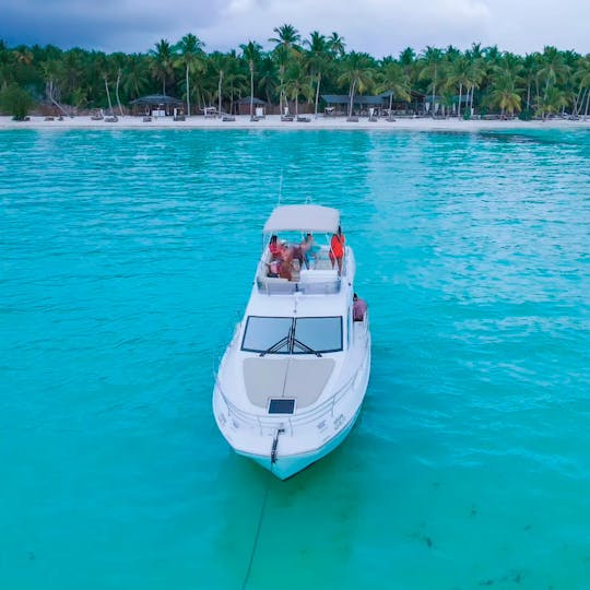 VIZCAYA YACHT for 15 people in Marina de Zarpar, Boca Chica