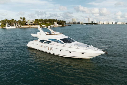 AZIMUT 65 FLYBRIDGE MIAMI BEACH MARINA