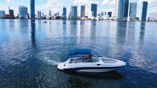 Explore Miami Beach in Style - Rent the Sundeck Blue 26-Foot Boat!