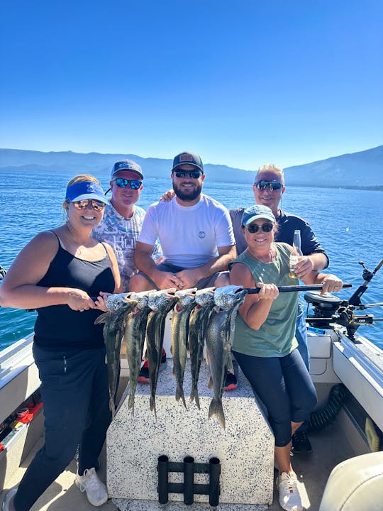 22 foot StarCraft with cuddy cabin. Come enjoy beautiful lake Tahoe.