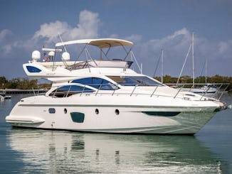 Big 53ft Azimut Yacht to enjoy with family & friends!!