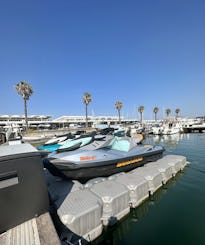 カスカイスベイジェットスキーレンタル＆サファリツアー-ポルトガルの海を体験