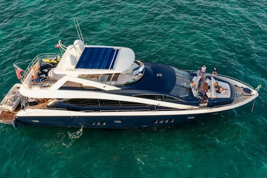 REQUINTADO IATE SUNSEEKER DE 90 PÉS - EXPERIÊNCIA DE FRETAMENTO DE LUXO