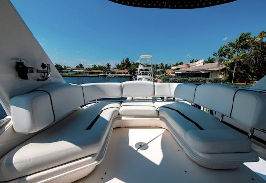 50' SeaRay Flybridge Yacht With Panoramic Views in Miami