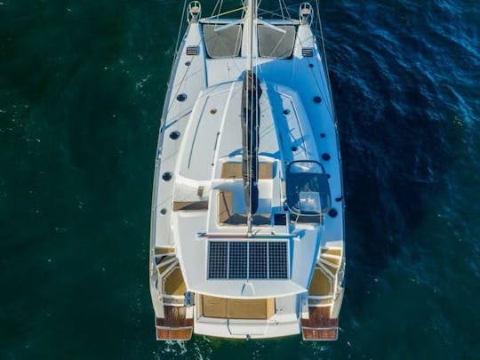 Explore Fort Lauderdale on 60FT Fountaine Pajot Yacht!