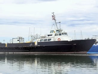 Barco de tripulação de 110 pés /embarcação de apoio para fretamento