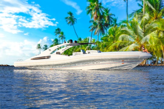 Luxueux Yacht 20m en location privée Saint Martin