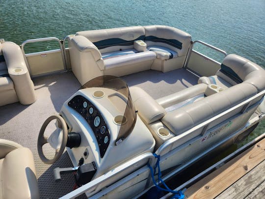 Luxury Pontoon Rentals!! Check Out The Photos! Book With Us Joe Pool Lake