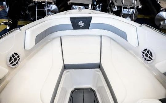 Lake Powell Daily Rentals- 2022 Chaparral Surf