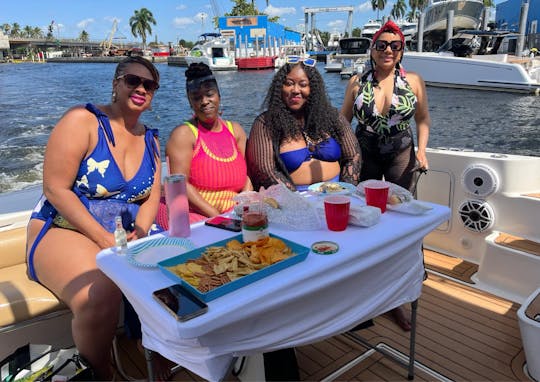 Flybridge de 50 pieds - Jusqu'à 100$ de rabais ou 1 JETSKI GRATUIT* 