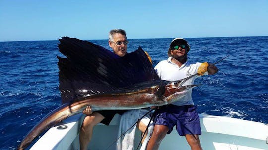 Sport Fisherman Fishing Charter in Liberia, Costa Rica for 8 person