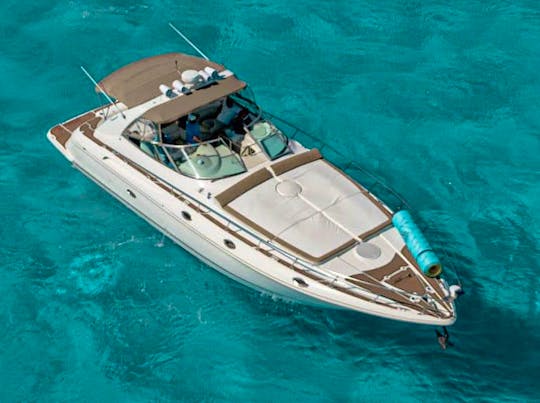 Flawless CRUISER 47 FT Yacht in Cancun (1 hour of free Jetski on 6 hours rental)