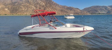 210 SS Chapparal 21ft for Daily or Weekly Rental on Lake Only!